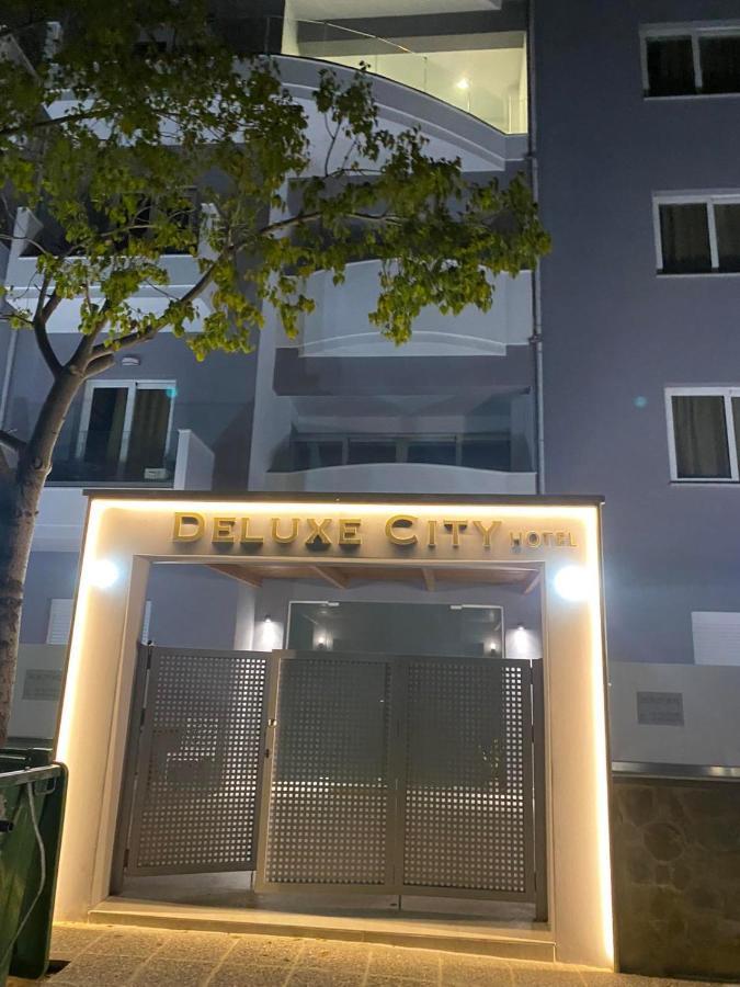 Deluxe City Hotel La Canea Esterno foto